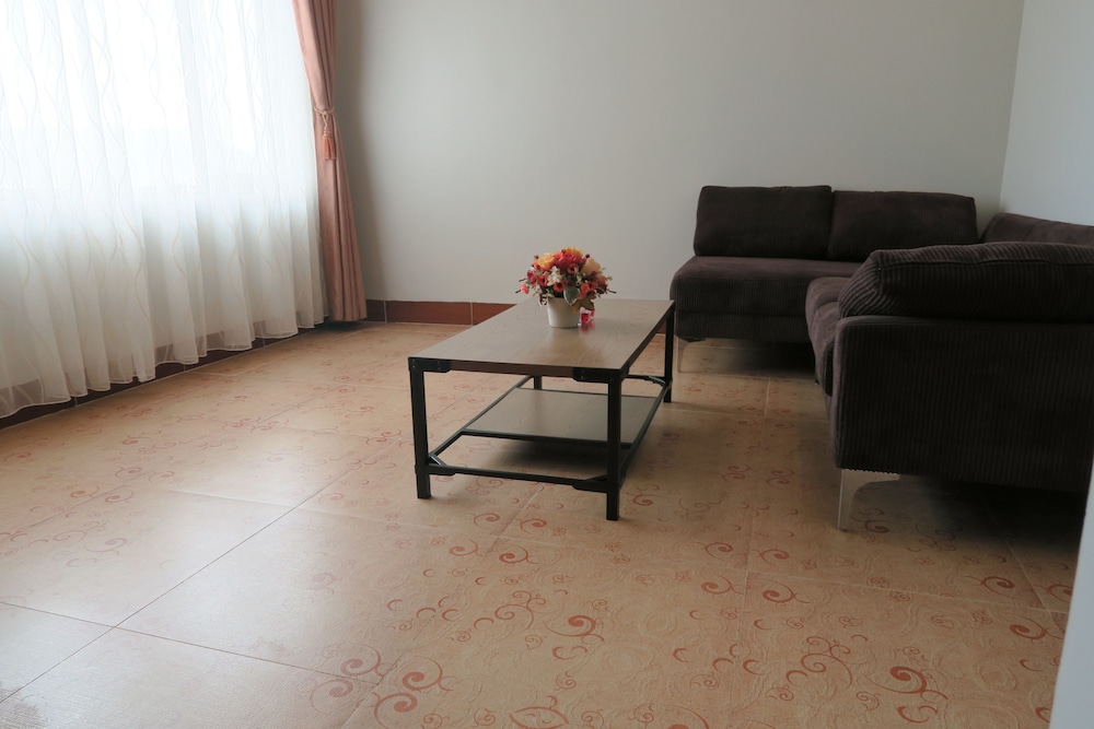 Ocean Premier Room Executive Suite photo 2