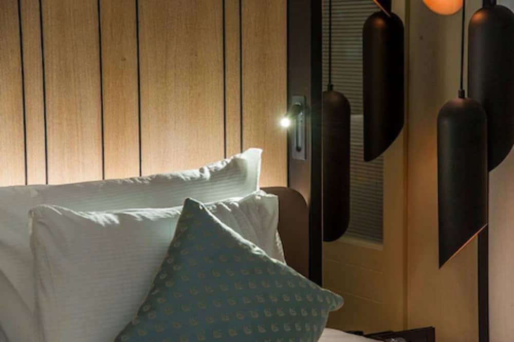Standard Twin Room, Multiple Beds photo 3