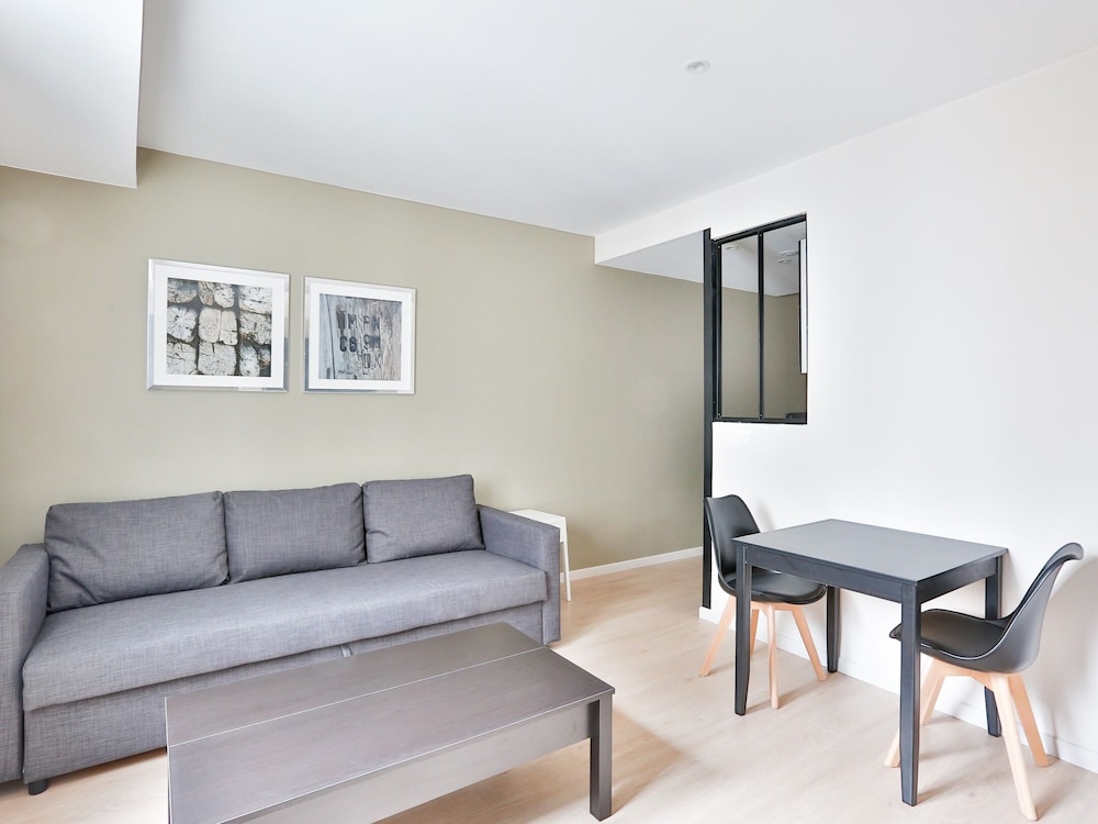 Apartment with Balcony 501 photo 1