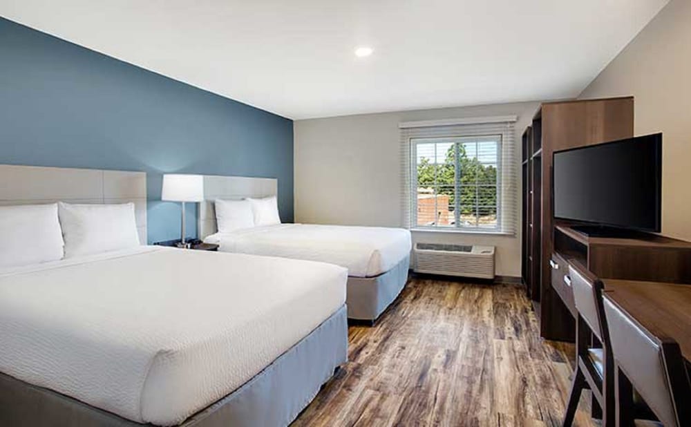 Room, 2 Queen Beds, Accessible, Non Smoking