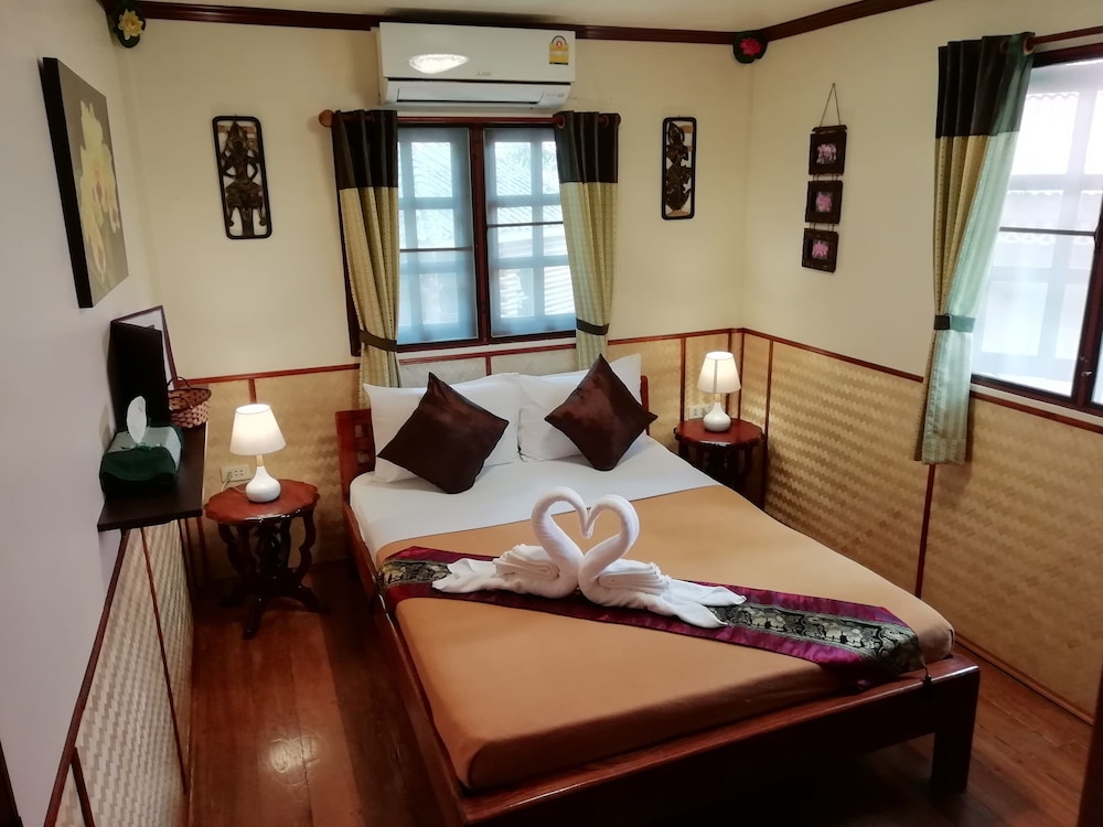 Superior Double Room, Garden View