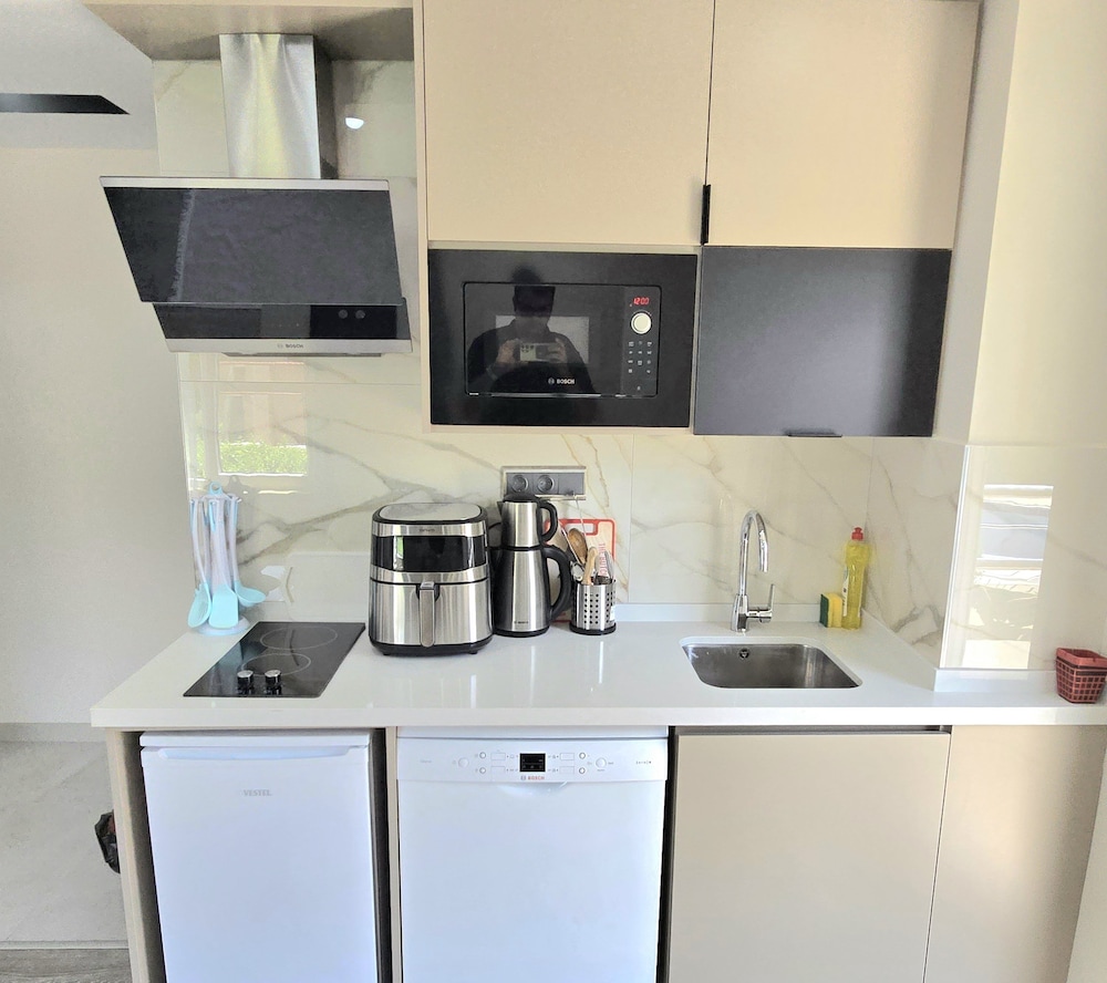 Classic Apartment, 1 Bedroom, Non Smoking, Courtyard View