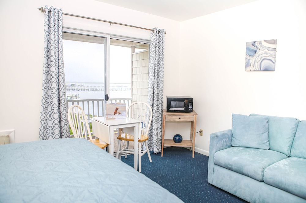 Deluxe Room, 2 Queen Beds, Sea View photo 3