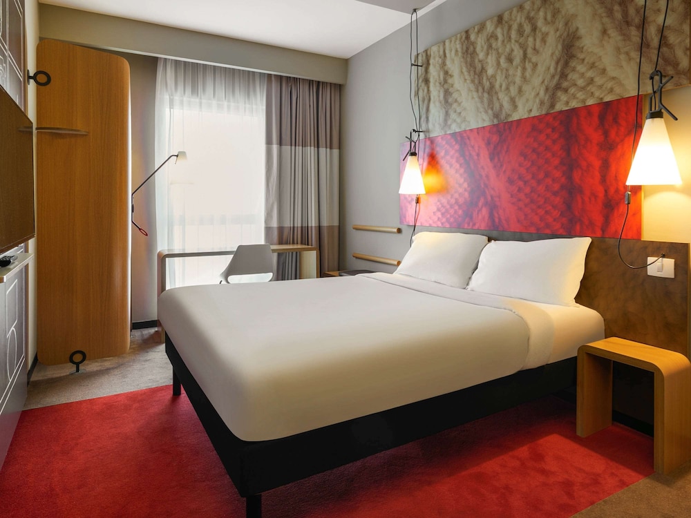 Superior Room, 1 Double Bed, City View