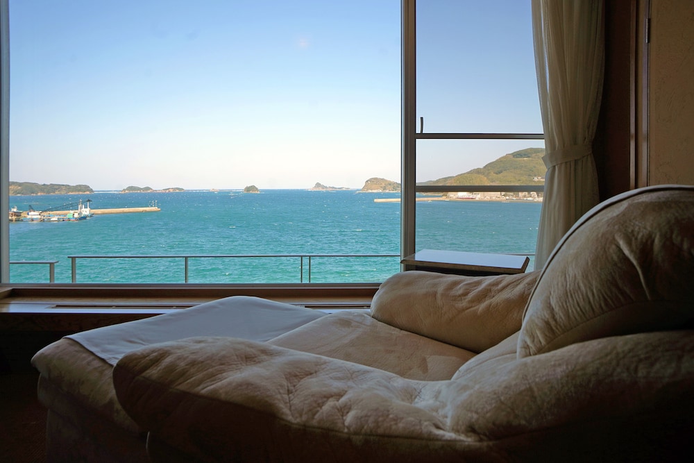 Standard Twin Room with Sea View, Non Smoking, Open air-Bath photo 3