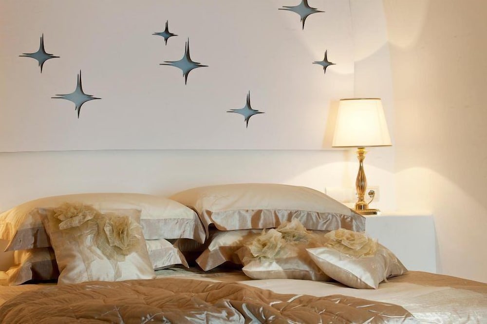 Suite (La Luna) - Photo 1