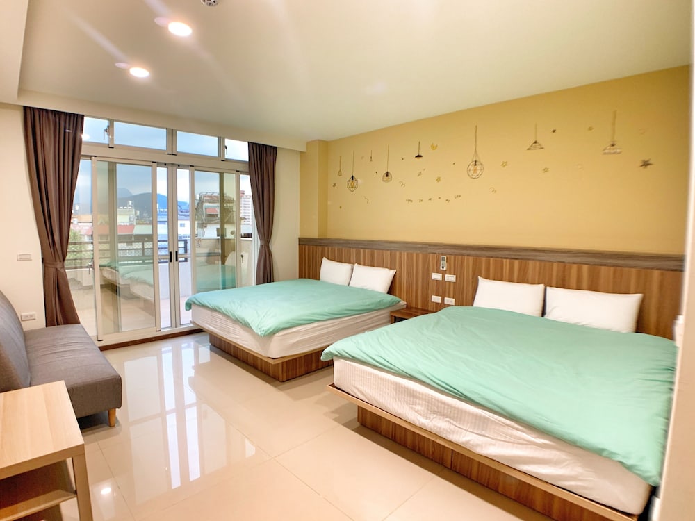 Deluxe Quadruple Room photo 1