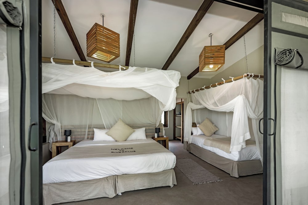 Standard Triple Room, Garden View photo 2