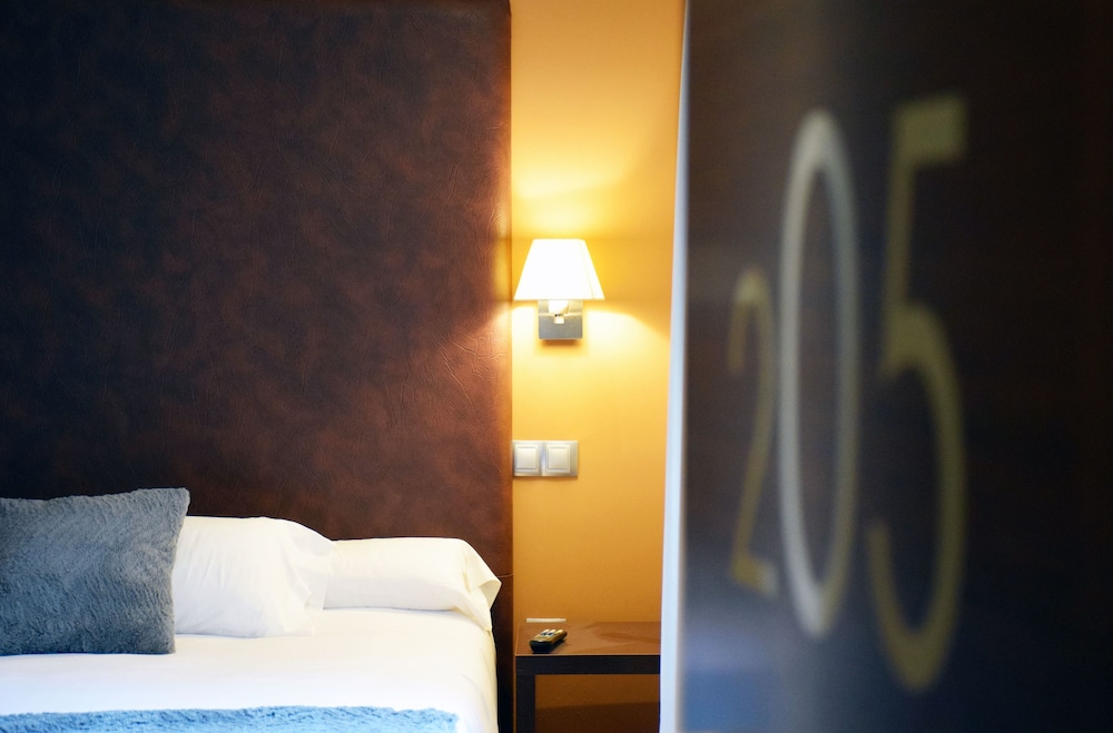Double Room, 1 Bedroom, Accessible, Sea View photo 3