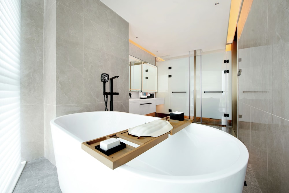 Grand Double Room photo 3