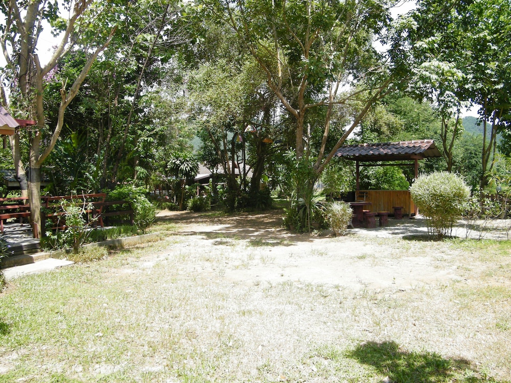 Family 2-Bedroom Cottage photo 2