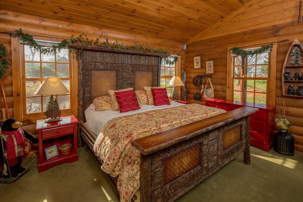 Timberland Log Cabin