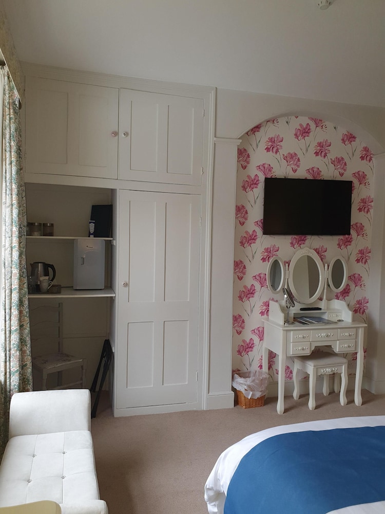 Luxury Double Room, Accessible, Ensuite (Azalea Room) photo 2