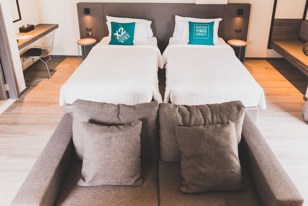 Superior Twin Bed photo 3