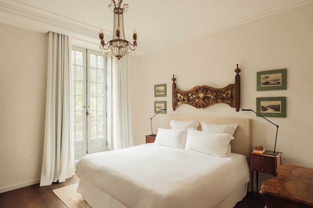 Standard Double Room, Balcony, Mountain View (vue forêt)