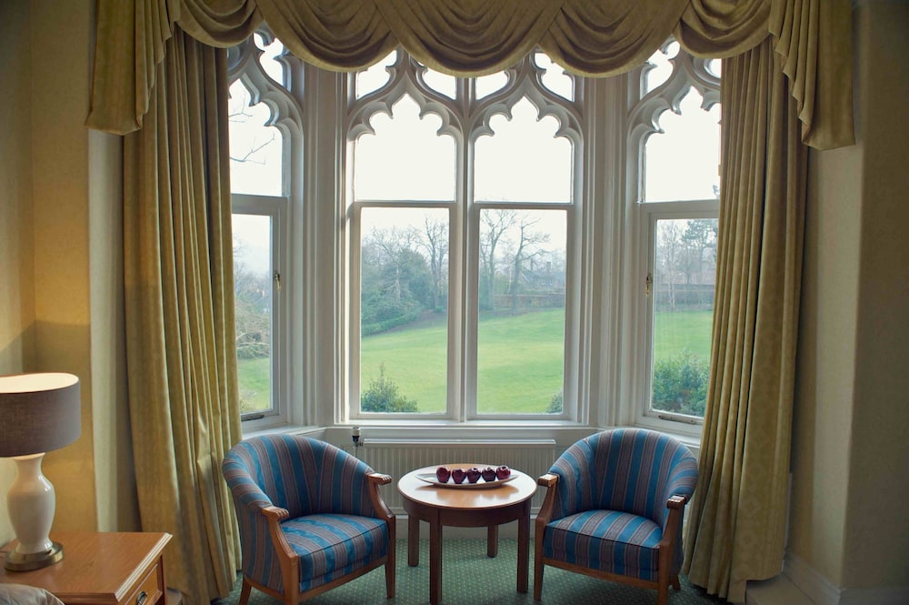 Junior Suite, 1 King Bed, Balcony photo 3