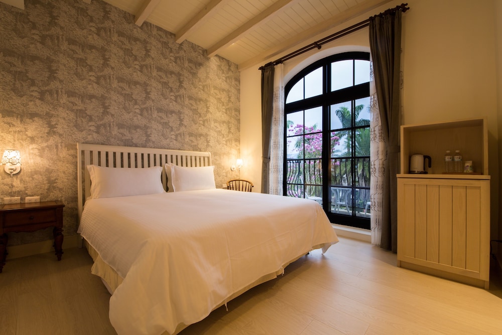 Double Room (301) photo 1