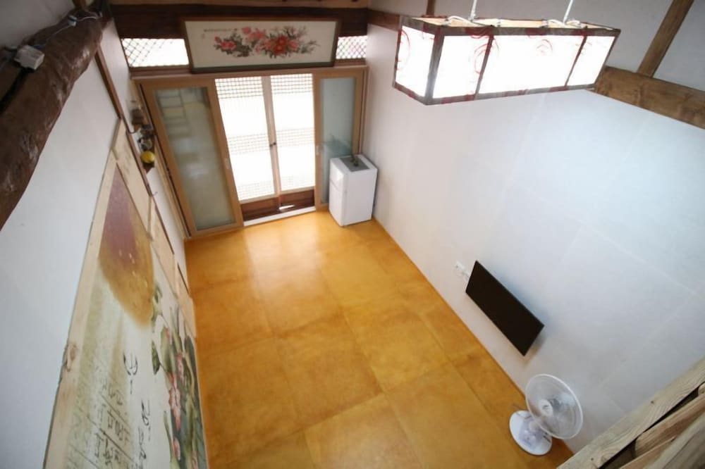 Loft photo 1