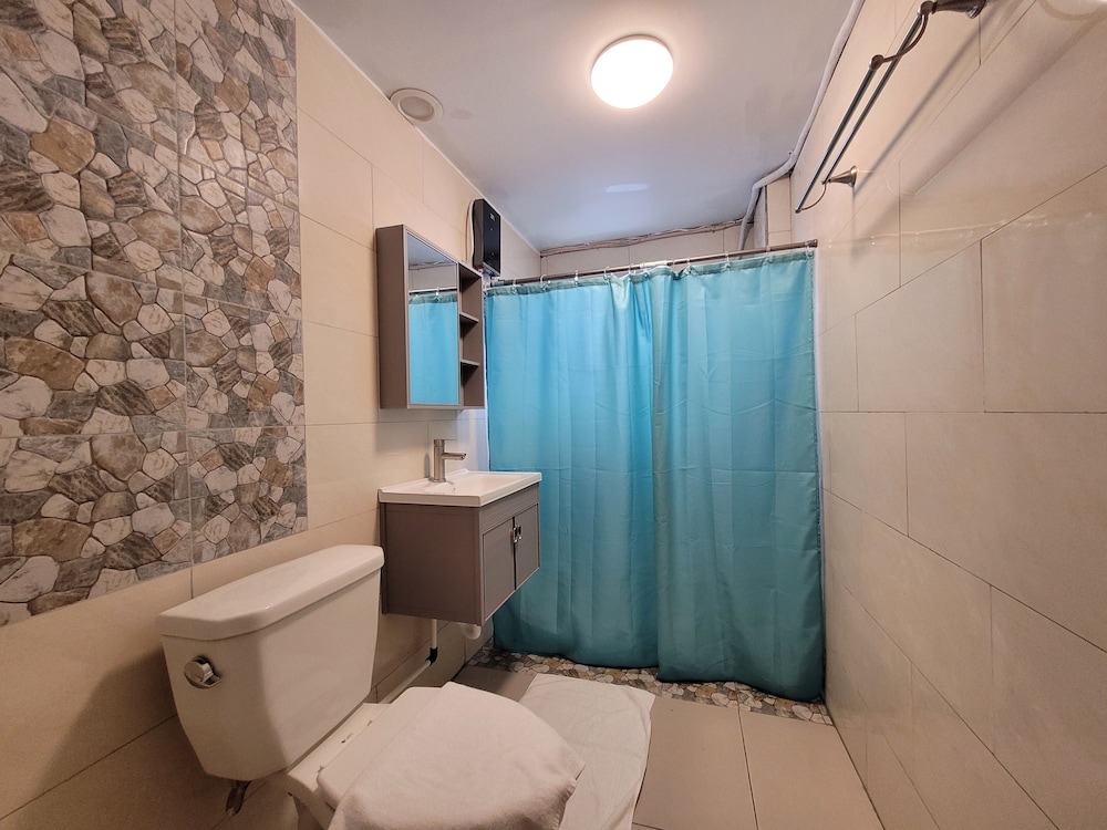 Comfort Room photo 3