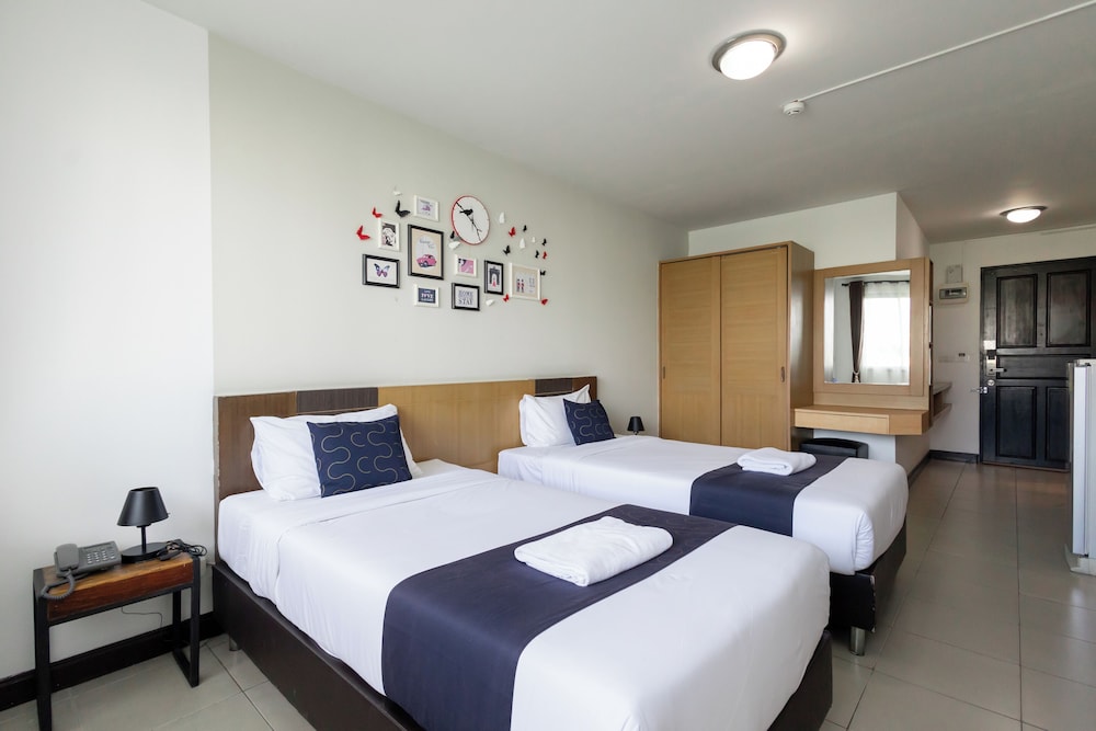 Superior Room, 2 Twin Beds photo 2