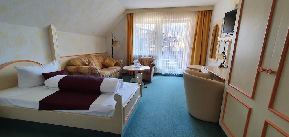 Single Room, Non Smoking photo 2