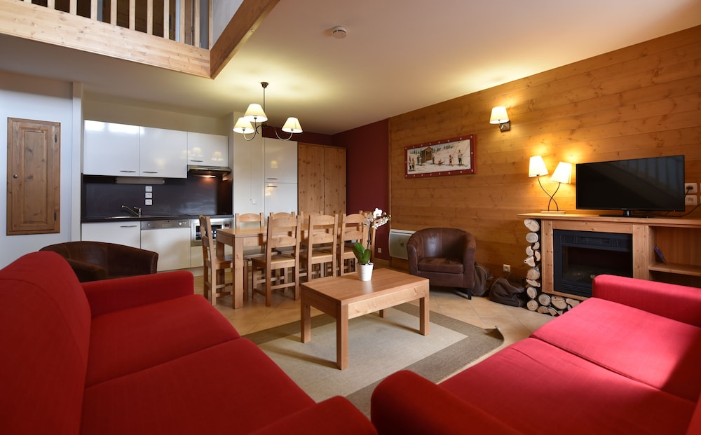 Apartment photo 2