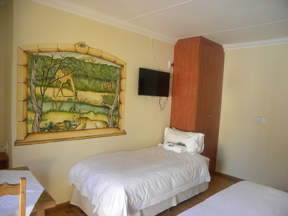 Self-catering Triple Room photo 2