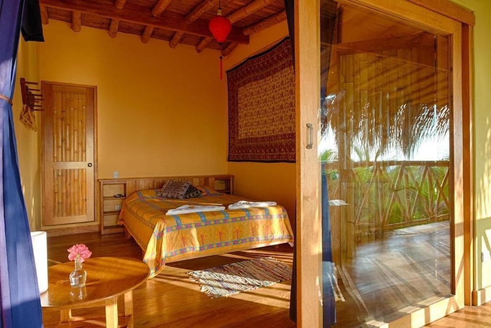 Bungalow, 3 Bedrooms (6 pax) photo 1