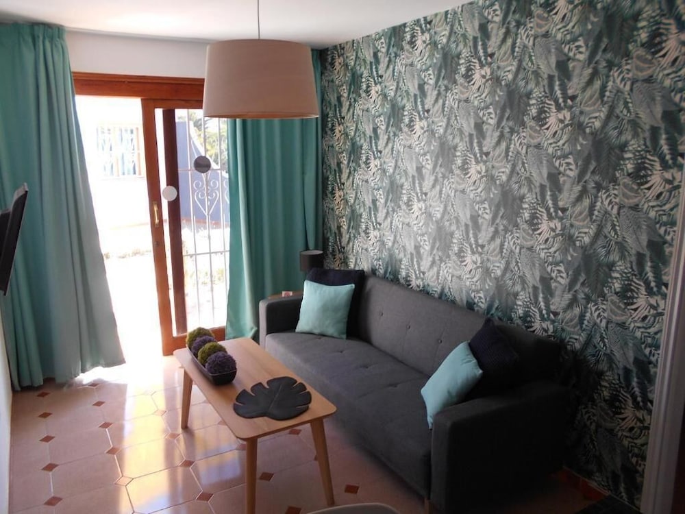 Deluxe Bungalow photo 3