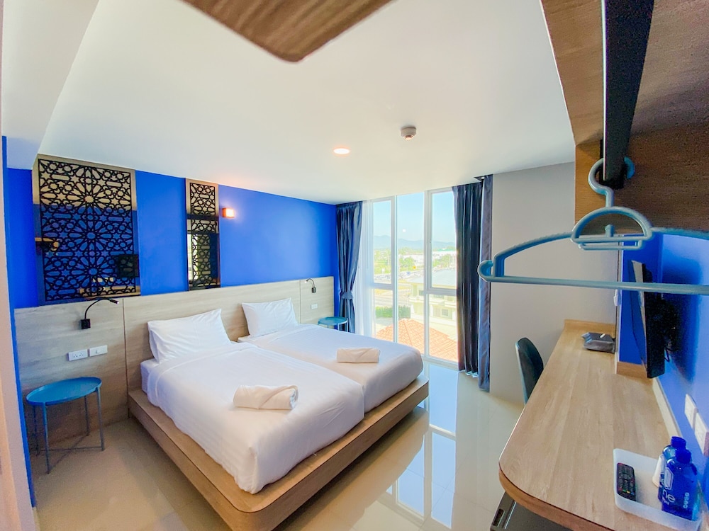 Standard Twin Room - Photo 4