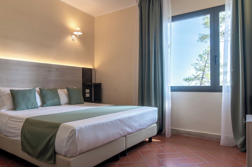 Basic Triple Room - Photo 2