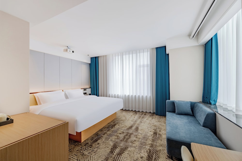 City Double Room, City View