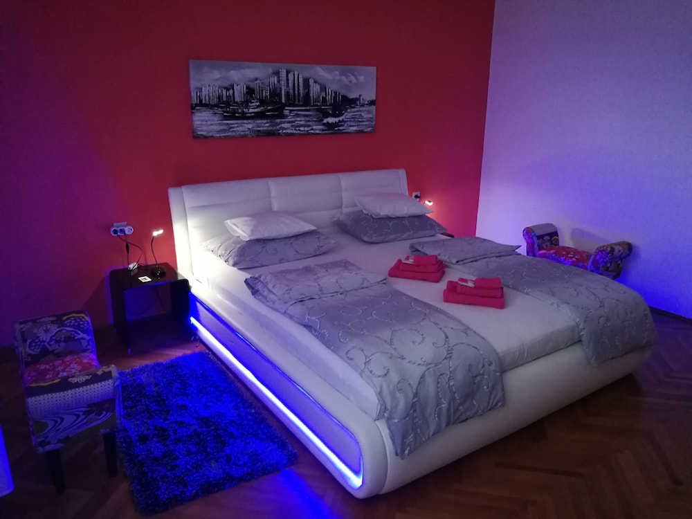 Nino Apartment