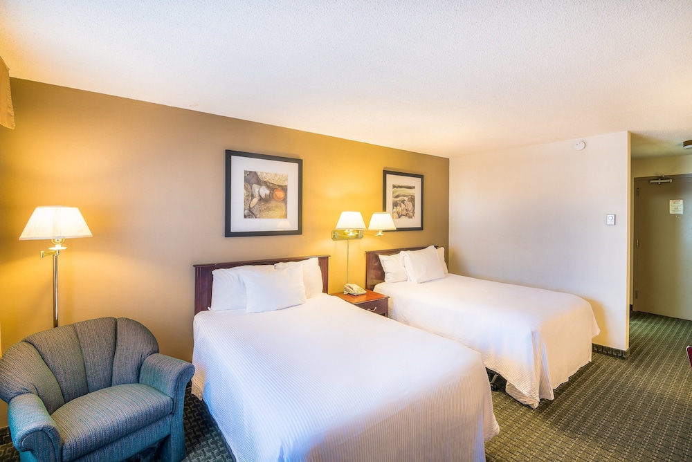 Room, Multiple Beds, Non Smoking photo 2