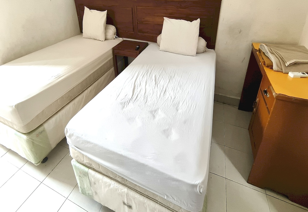 Standard Twin Room photo 1