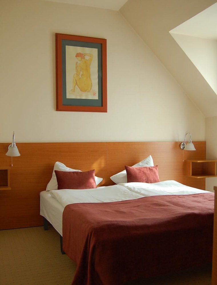 Standard Double Room - Photo 1