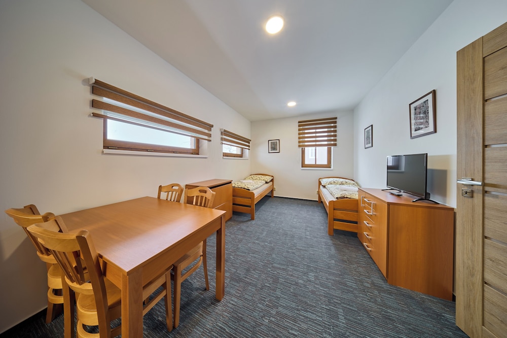 Family Apartment photo 2