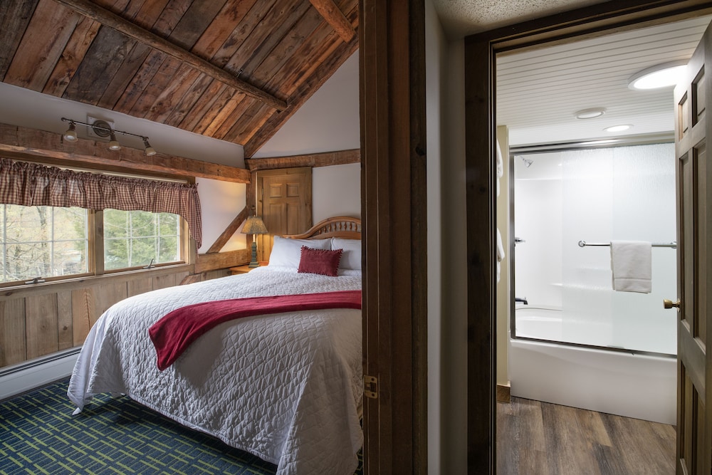 Large Barn Suite photo 1