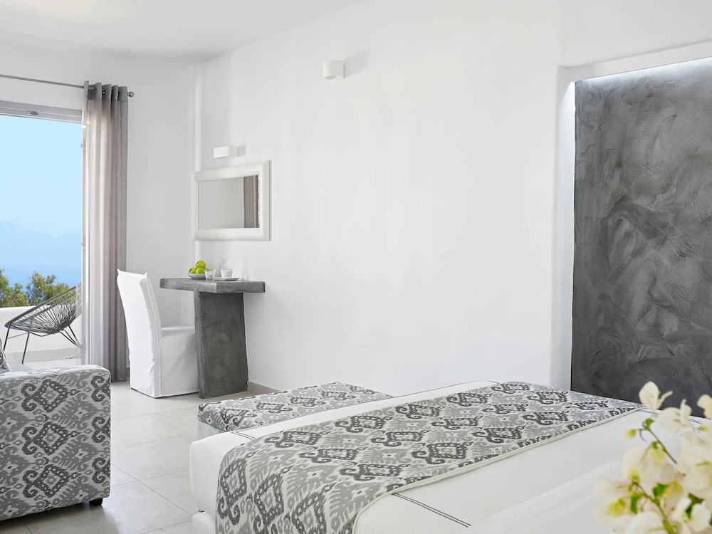 Premium Open Plan Suite | Ground Floor or Upper Level - Photo 5