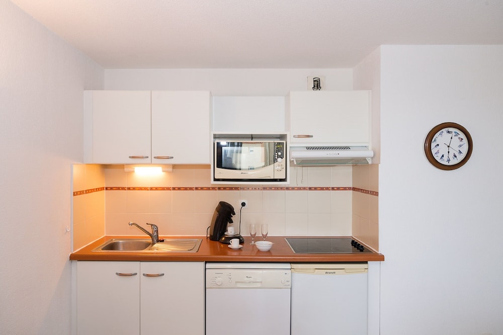 Apartment - Photo 3