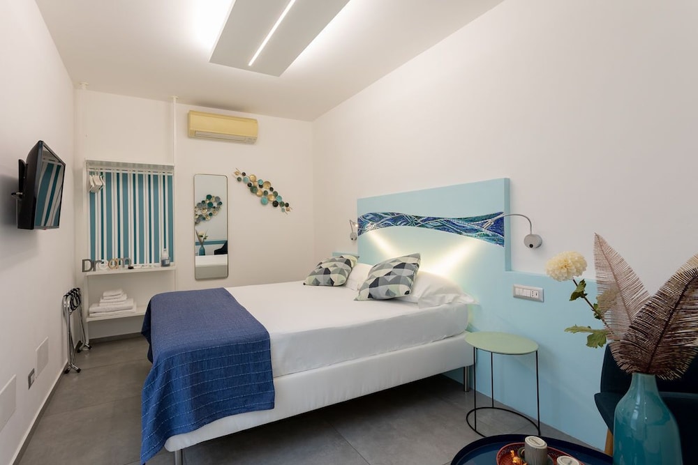 Double or Twin Room, 1 Bedroom photo 1