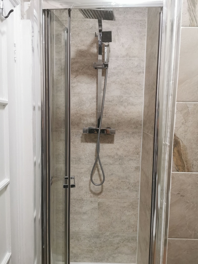 Standard Triple Room, 1 Bedroom (Seven) photo 3