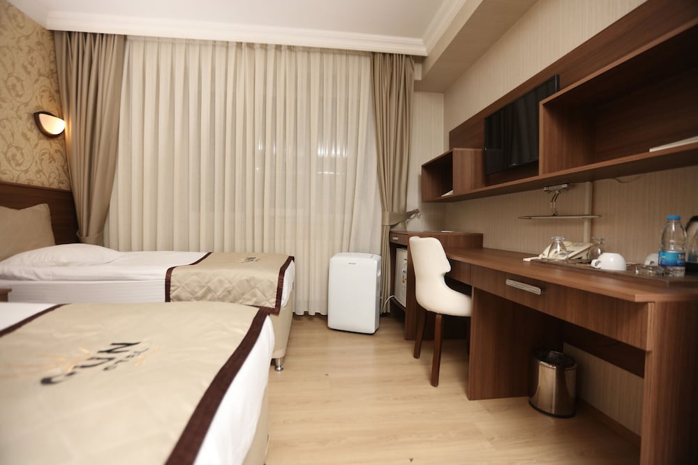 Economy Double or Twin Room