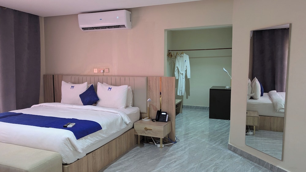 Executive Room photo 1