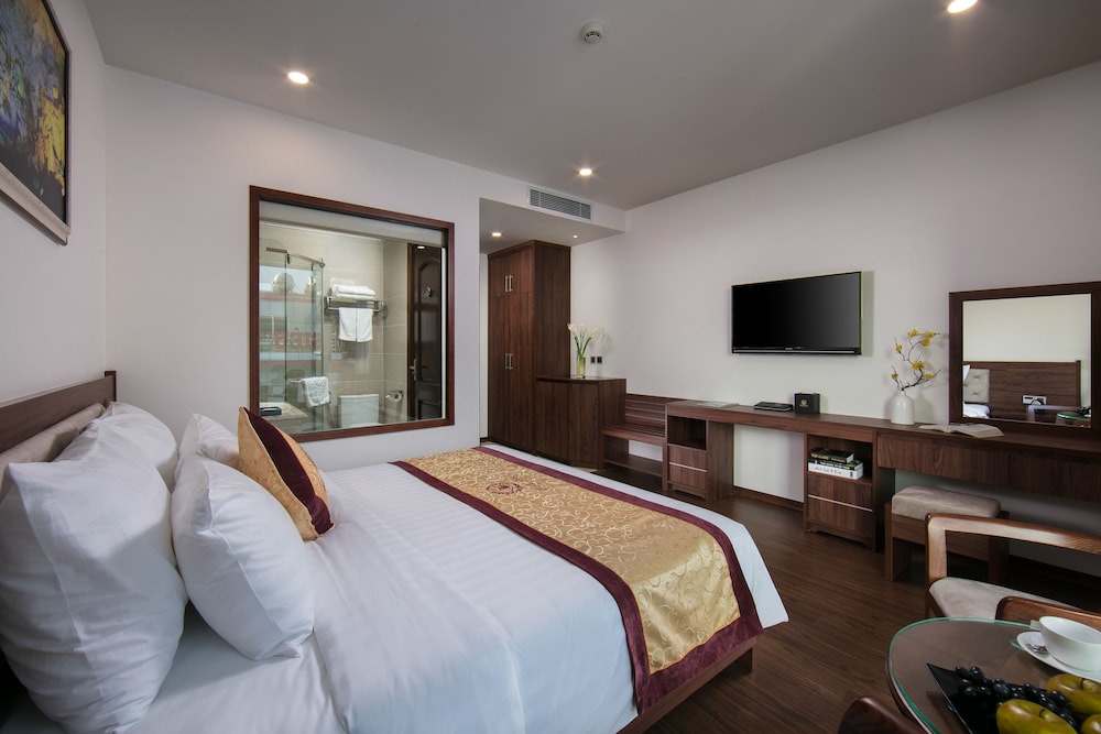 Classic Double Room Single Use - Photo 8