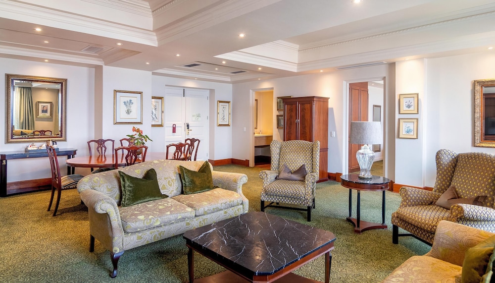 Presidential Suite photo 3