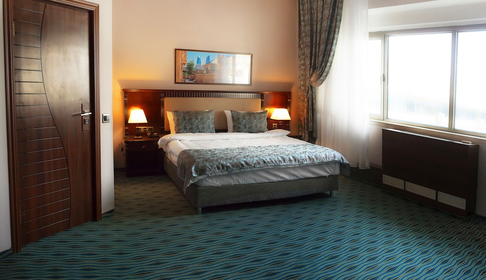Deluxe Double Room, 1 King Bed, City View photo 1