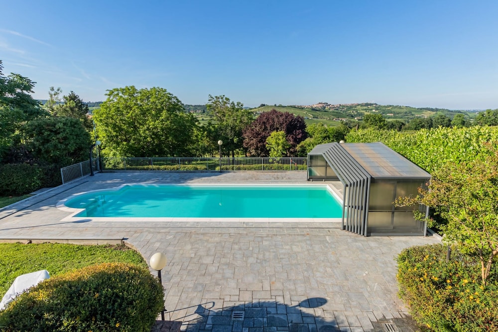 Antico Casale Vignale Stunning View and Pool, Billede 8
