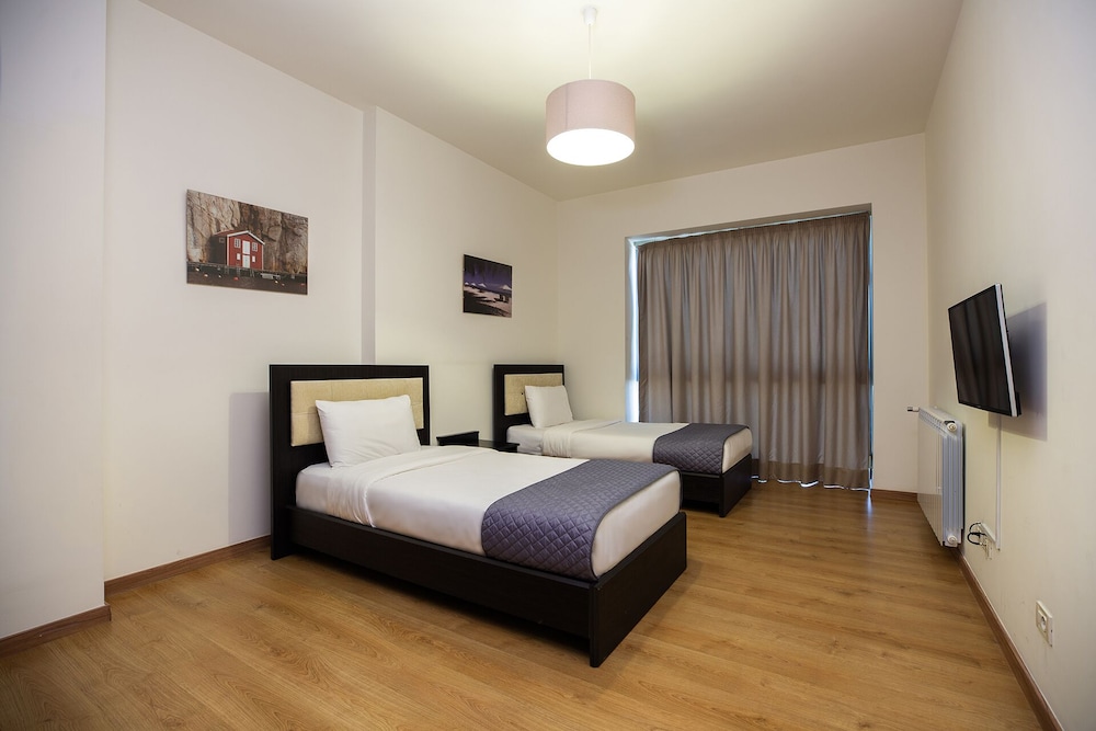 Executive Apartment, 2 Bedrooms, City View