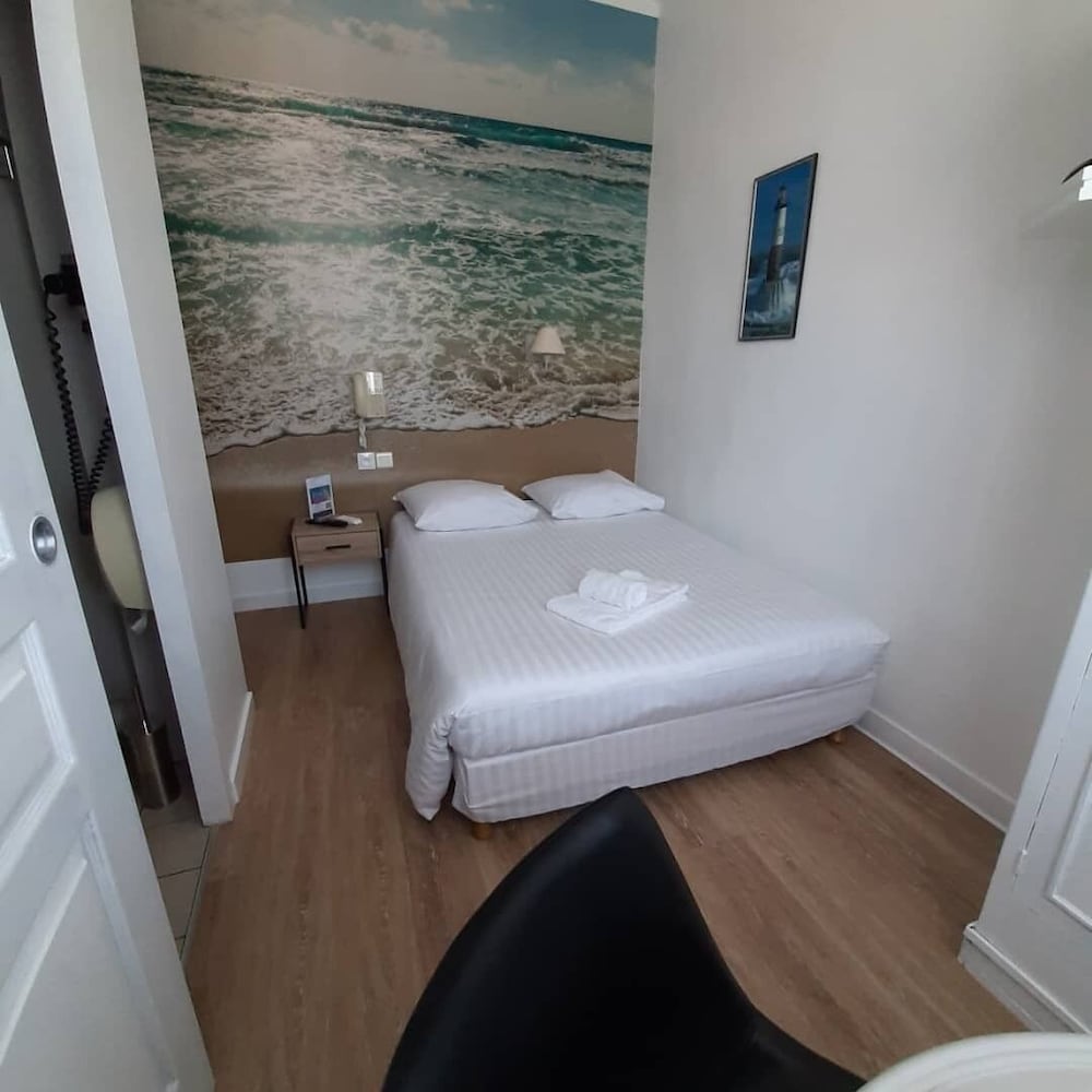 Classic Single Room